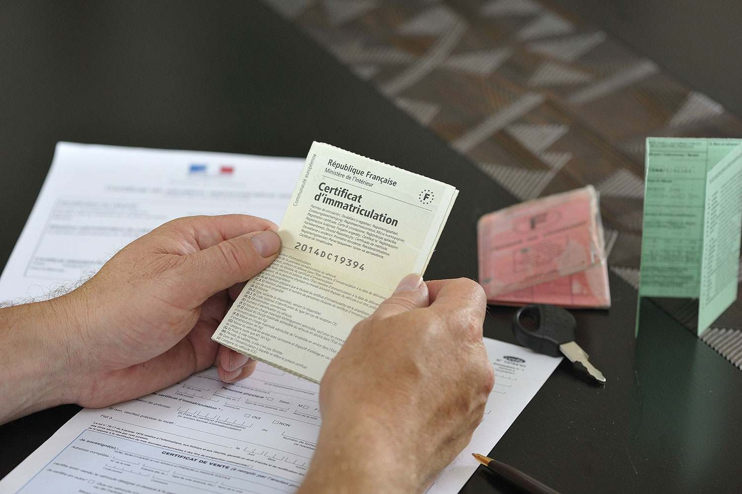 découvrez comment obtenir votre carte grise collection à toulouse. simplifiez vos démarches administratives et profitez pleinement de votre véhicule de collection grâce à nos conseils et services adaptés.