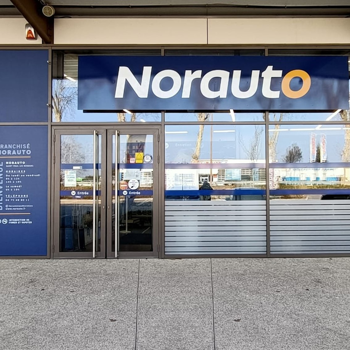 découvrez les services de carte grise proposés par norauto. simplifiez vos démarches administratives pour l'immatriculation de votre véhicule grâce à notre expertise et un accompagnement personnalisé.