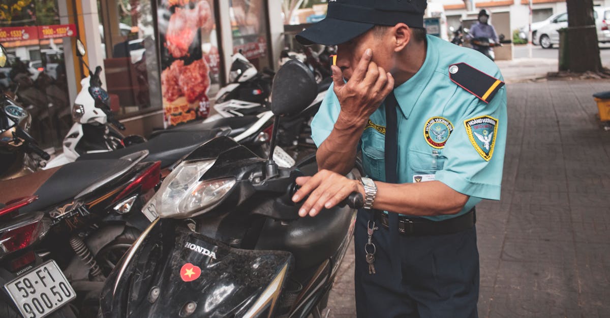 découvrez tout ce qu'il faut savoir sur l'enregistrement de votre scooter : étapes, documents nécessaires et conseils pour une procédure simplifiée. assurez votre sécurité et celle de votre véhicule sur la route.